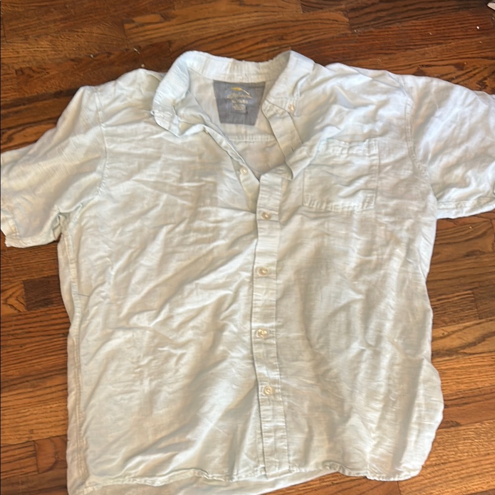 Casual Blue Button Down Shirt with Lightweight Fabric
